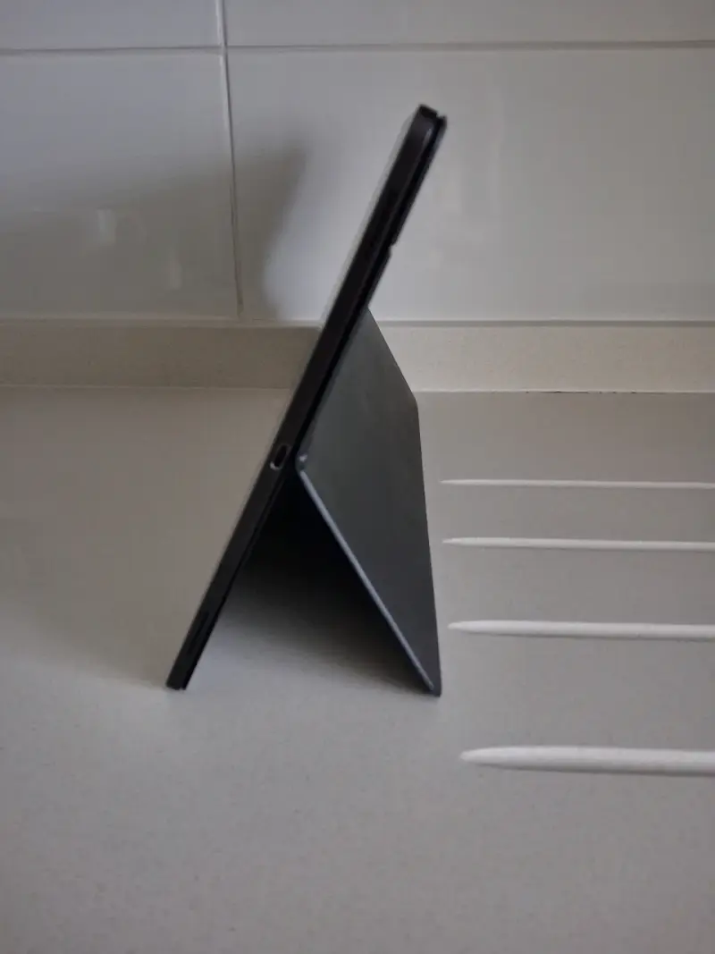Samsung Galaxy Tab S8 Ultra + Mando Xbox + Mouse - 4