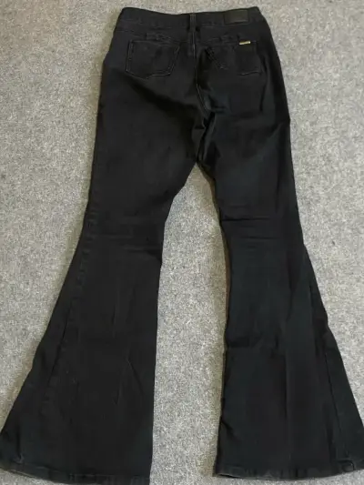Pantalones acampanados negros Menina - miniatura 2