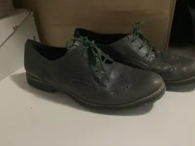 Zapatos de cuero estilo Oxford para hombre - miniatura 1