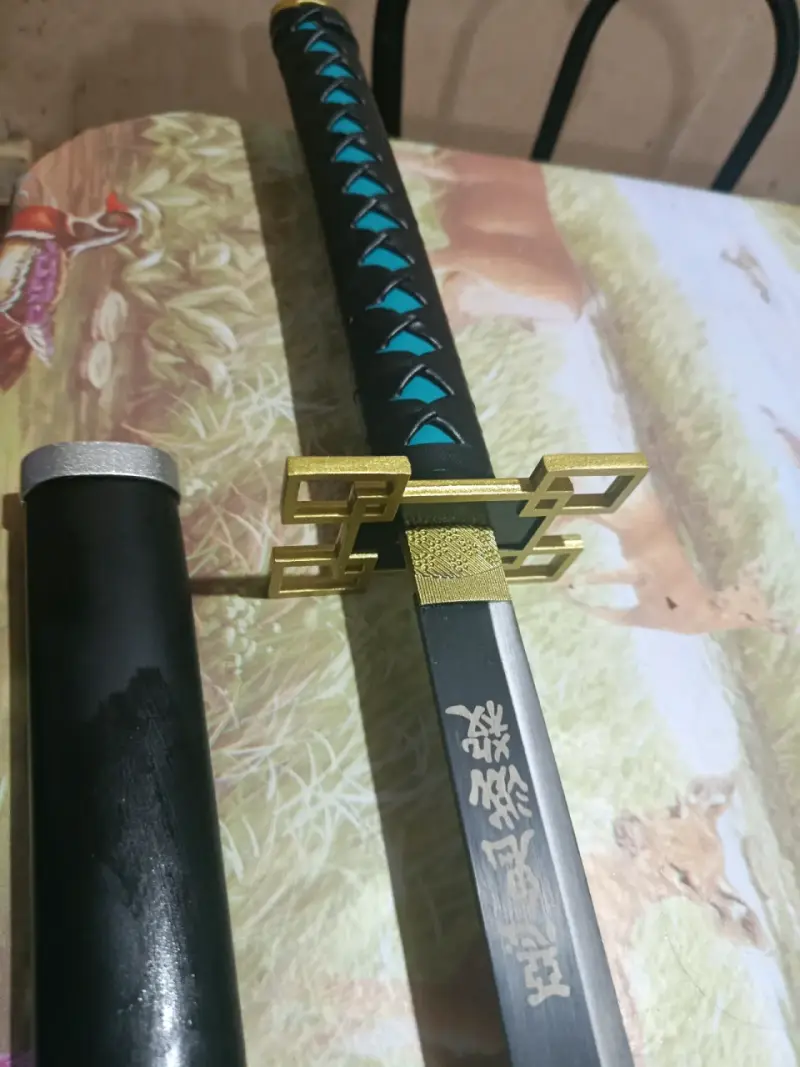 Katana del Pilar de la Niebla - Demon Slayer - 2