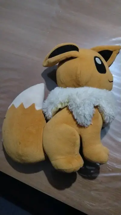Peluche de Eevee suave y adorable - miniatura 1