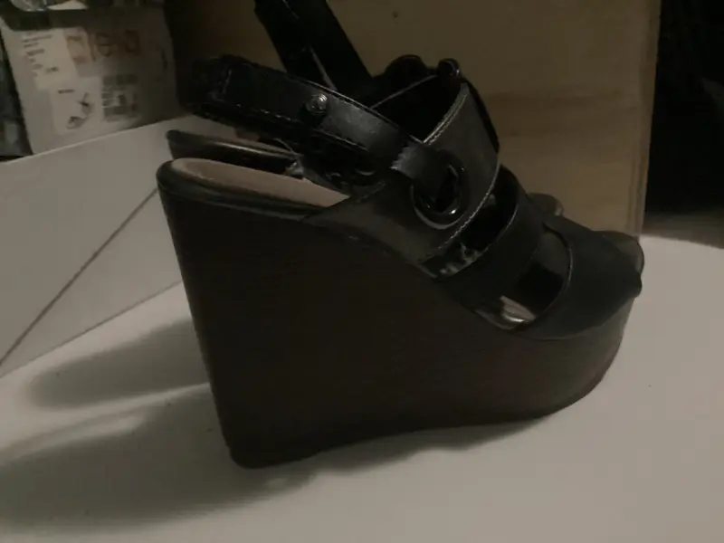 Sandalias de plataforma negras elegantes - 2