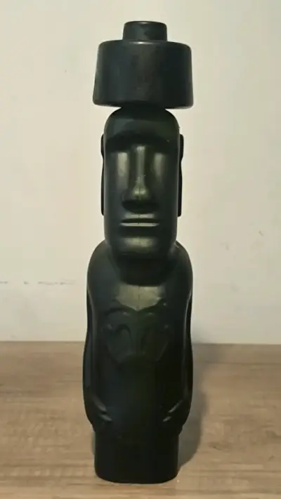 Estatua Moai Decorativa Negra - miniatura 1