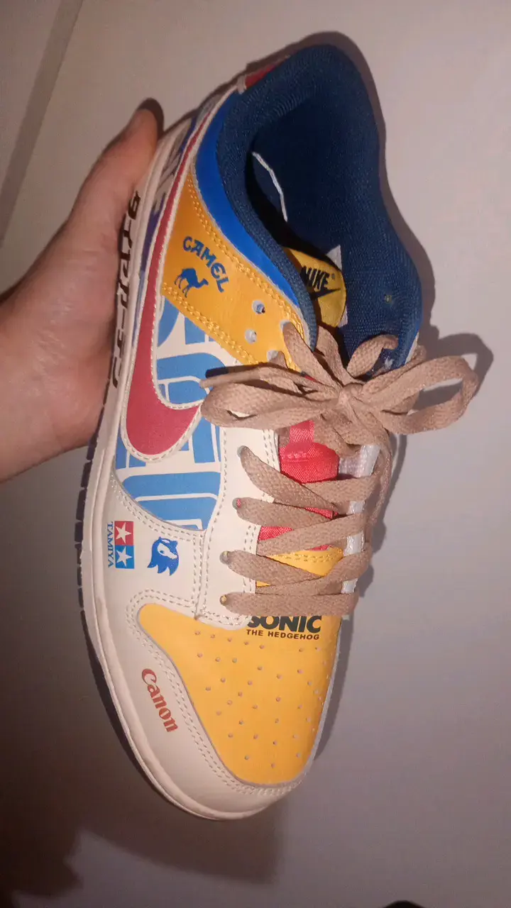 Zapatillas deportivas coloridas Nike Sonic - 2