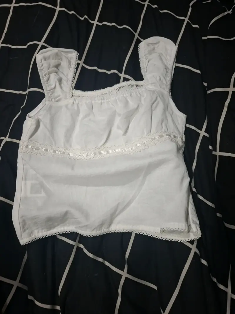 Blusa blanca de encaje para mujer - 2