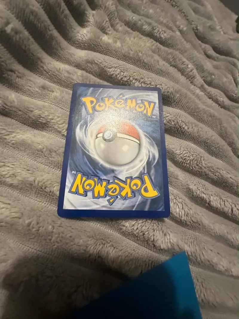 Carta Pokémon Dragonite V 230 HP - 2