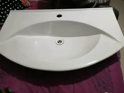 Lavamanos de cerámica blanco para baño - miniatura 1