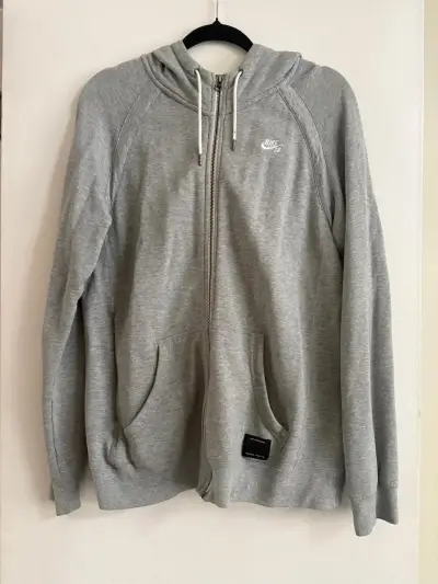 Polerón Nike SB gris con capucha - miniatura 2