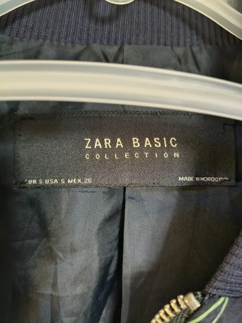 Chaqueta bomber floral Zara Basic - 2