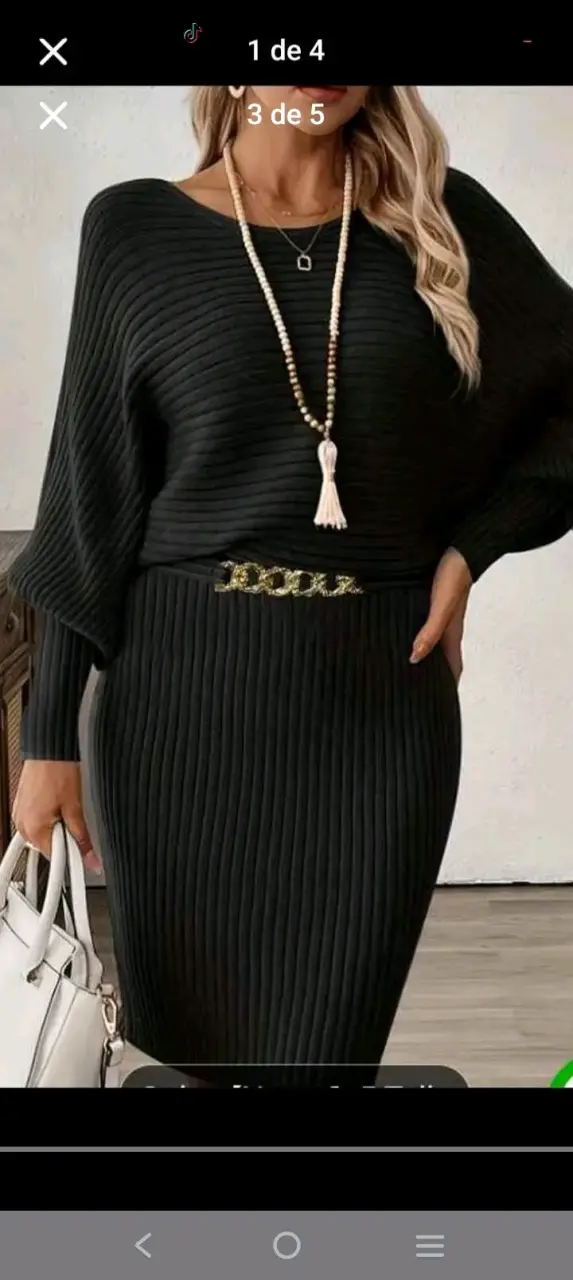 Vestido negro de punto con cinturón decorativo - 2