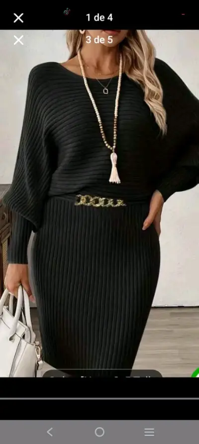 Vestido negro de punto con cinturón decorativo - miniatura 2