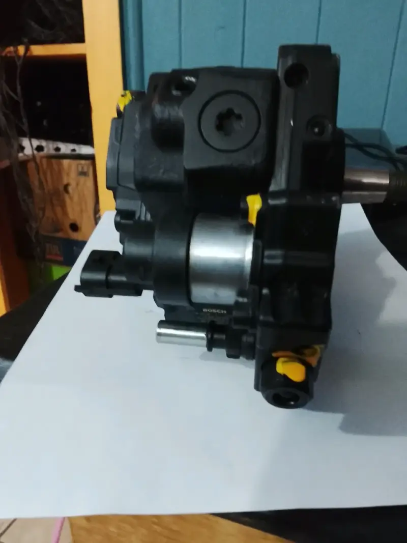 Bomba de inyección diésel para motor Peugeot 3008 - 3
