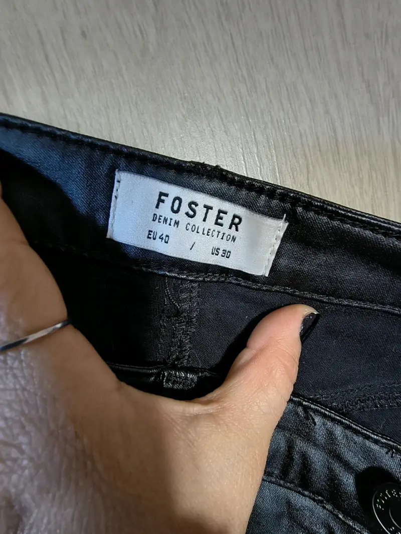 Pantalones de cuero sintético negro Foster - 2