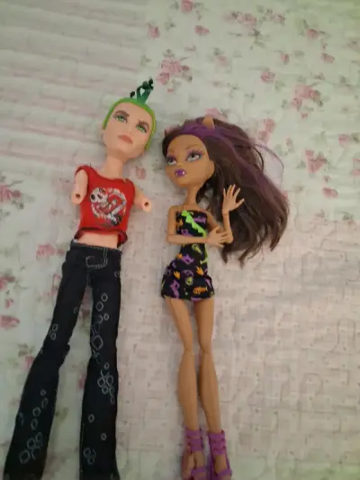 Muñecas Monster High con ropa original - miniatura 2