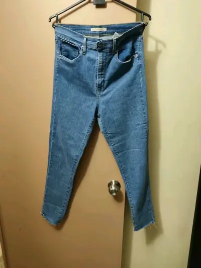 Jeans ajustados Levi's para mujer - miniatura 2