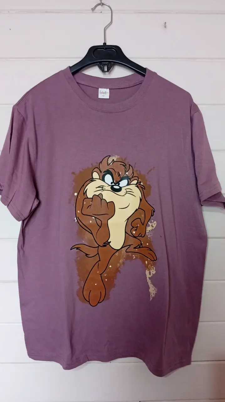 Polera con diseño de Mickey Mouse y Taz - 4