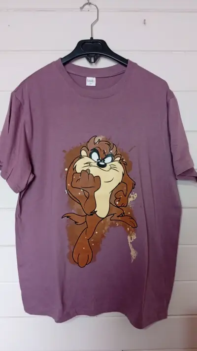 Polera con diseño de Mickey Mouse y Taz - miniatura 11