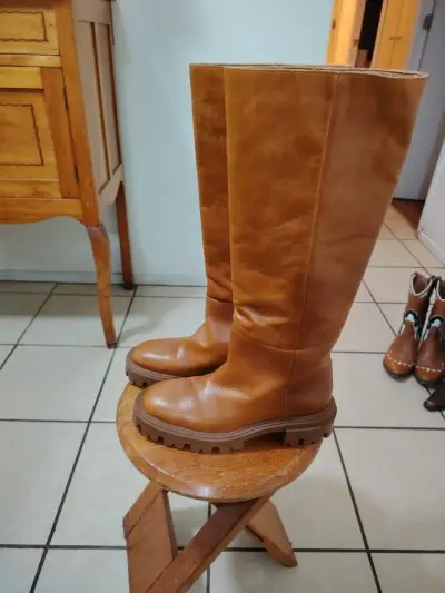 Botas largas de cuero marrón para mujer - miniatura 1