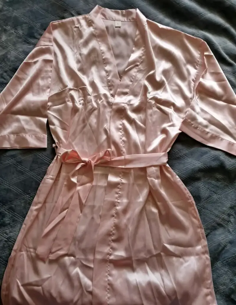 Bata de novia y dama de honor en satén - 2