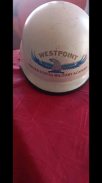 Casco vintage Westpoint United States Military Academy - miniatura 2