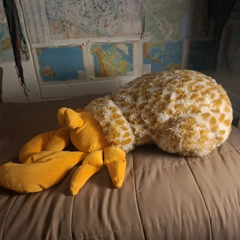 Peluche de cangrejo naranja grande - 2