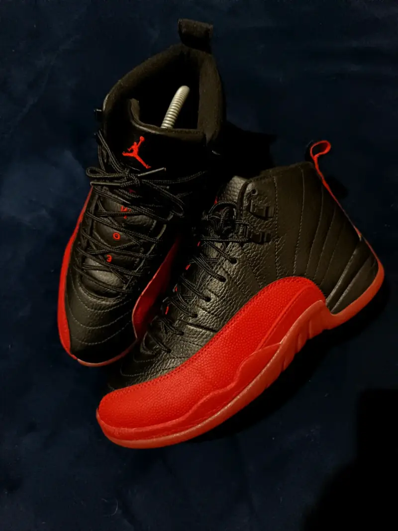 Air Jordan Retro 12 Flu Game - 1
