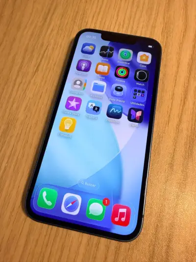 iPhone 13 mini en MUY BUEN ESTADO - miniatura 1