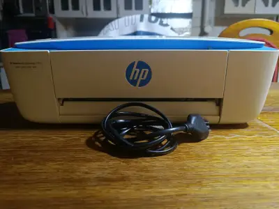Impresora HP DeskJet Ink Advantage 3775 - miniatura 1