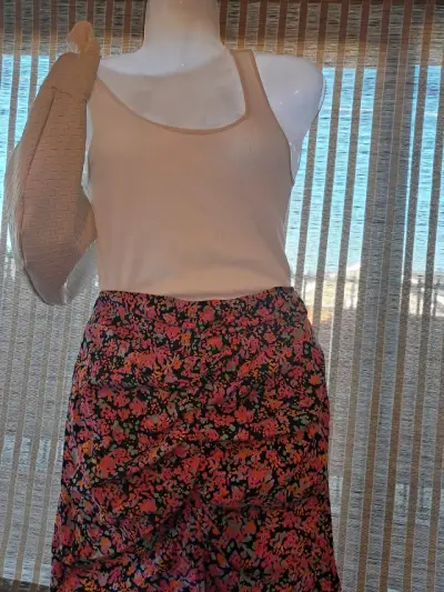 Conjunto de shorts y minis en varios colores - miniatura 1