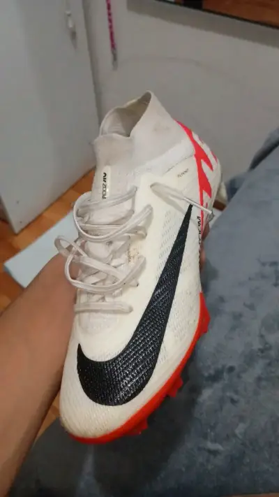 Botines de fútbol Nike Zoom blancos y rojos - miniatura 3