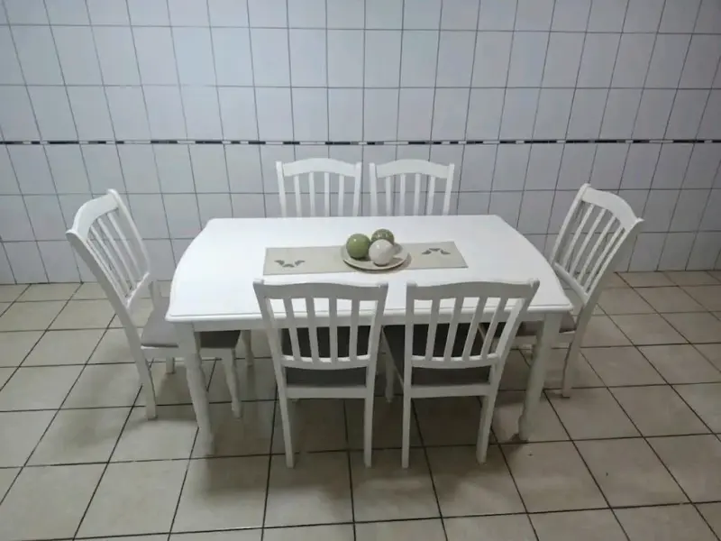 Juego de comedor blanco con 6 sillas - 2