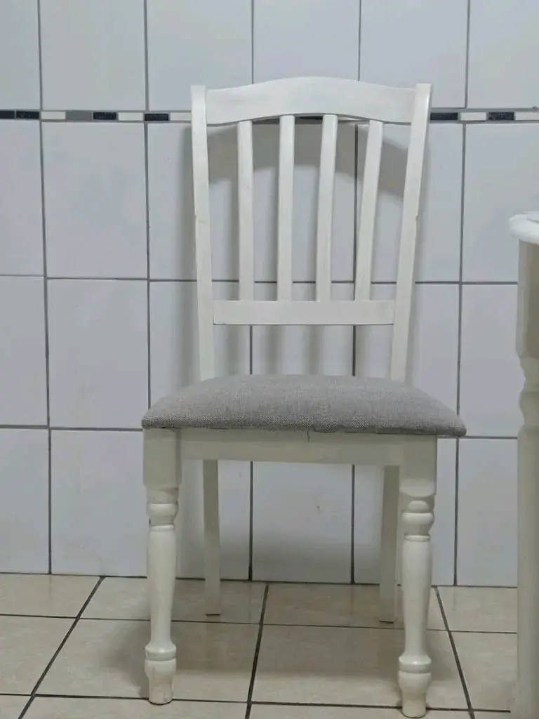 Juego de comedor blanco con 6 sillas - 3