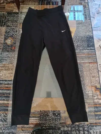 Pantalones deportivos negros Nike Dri-Fit para hombre - miniatura 1