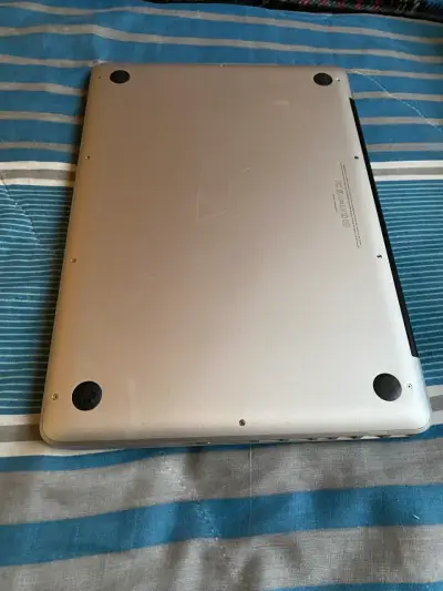 Macbook Pro 2012, A1278, para desarme o reparar - miniatura 5