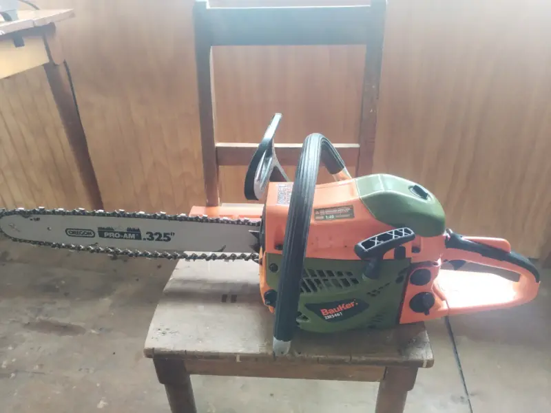 Motosierra Bauker ZM5401 con Espada Oregon - 1