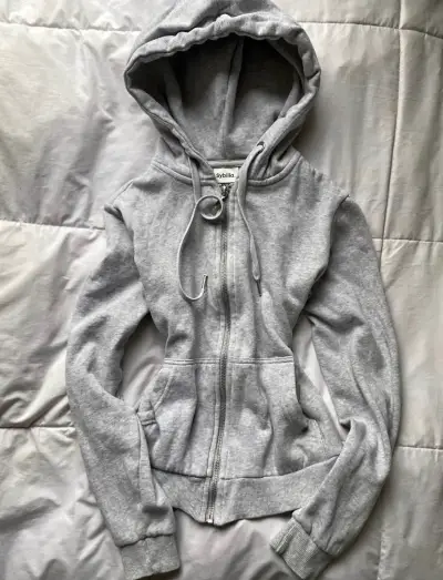 Polerón con capucha gris Sybilla ajustado - miniatura 1