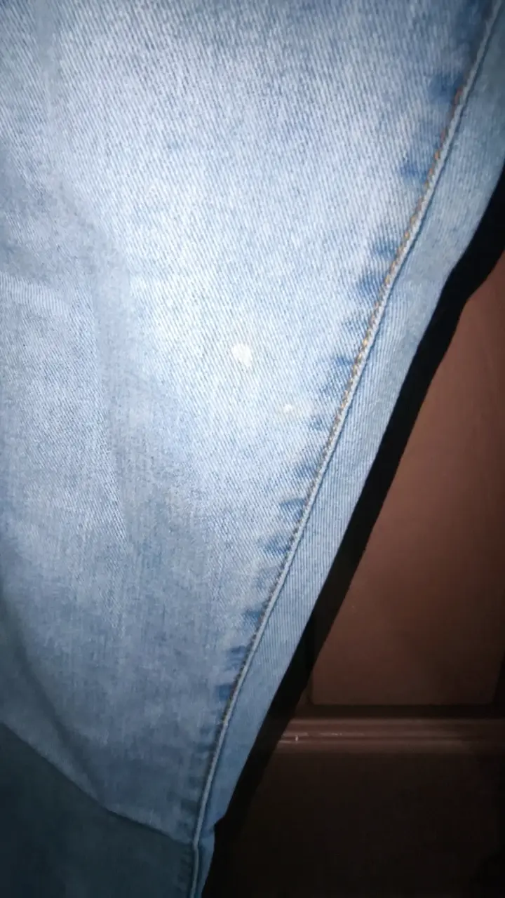 Jeans de mezclilla azul claro para mujer - 4