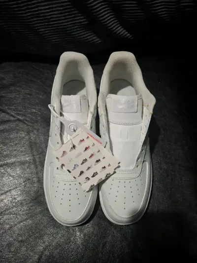 Zapatillas deportivas blancas Nike Air Force 1 - miniatura 2