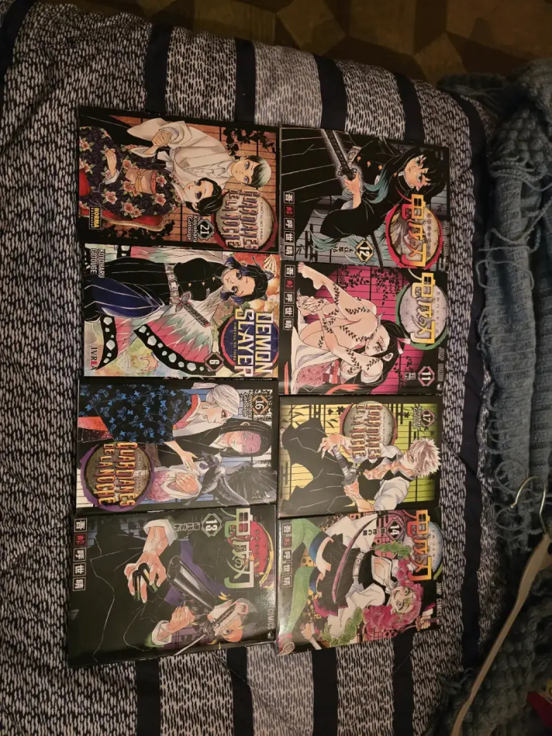 Colección de mangas Demon Slayer varios volúmenes - 2