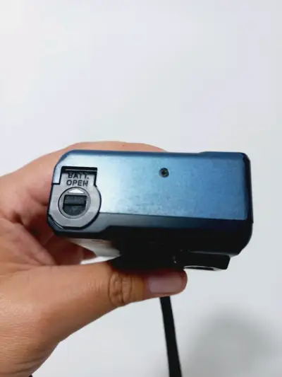 Cámara compacta Canon IXUS AF con estuche - miniatura 6