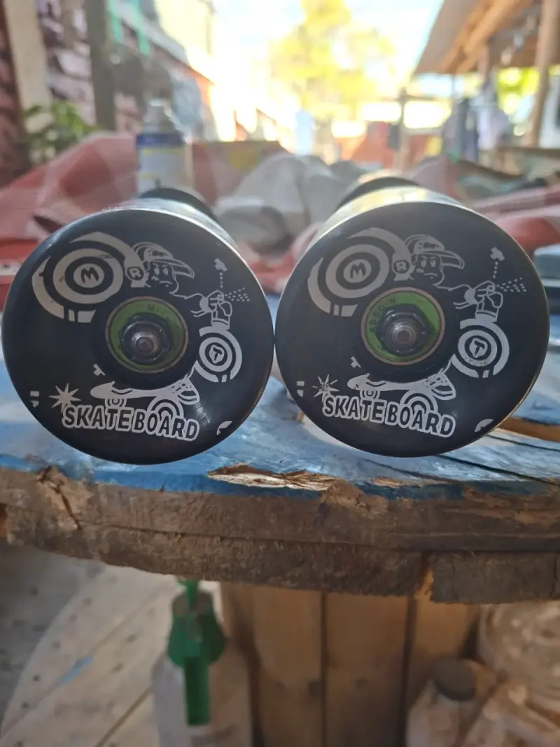 Ruedas de patinetas louboard - 2
