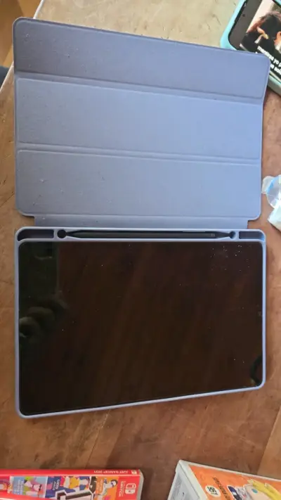 Tablet S6 Lite con funda protectora gris - miniatura 1