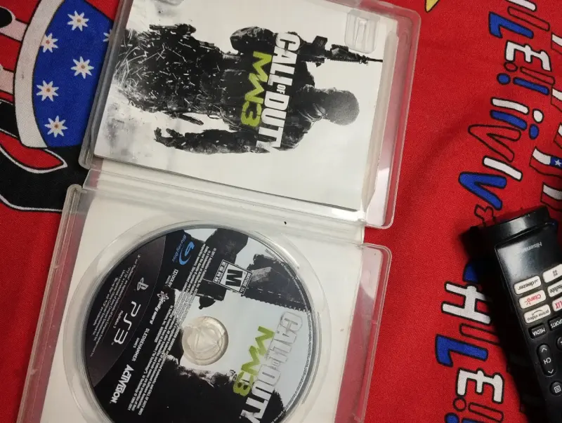 Juego PS3 Call of Duty MW3 usado - 3