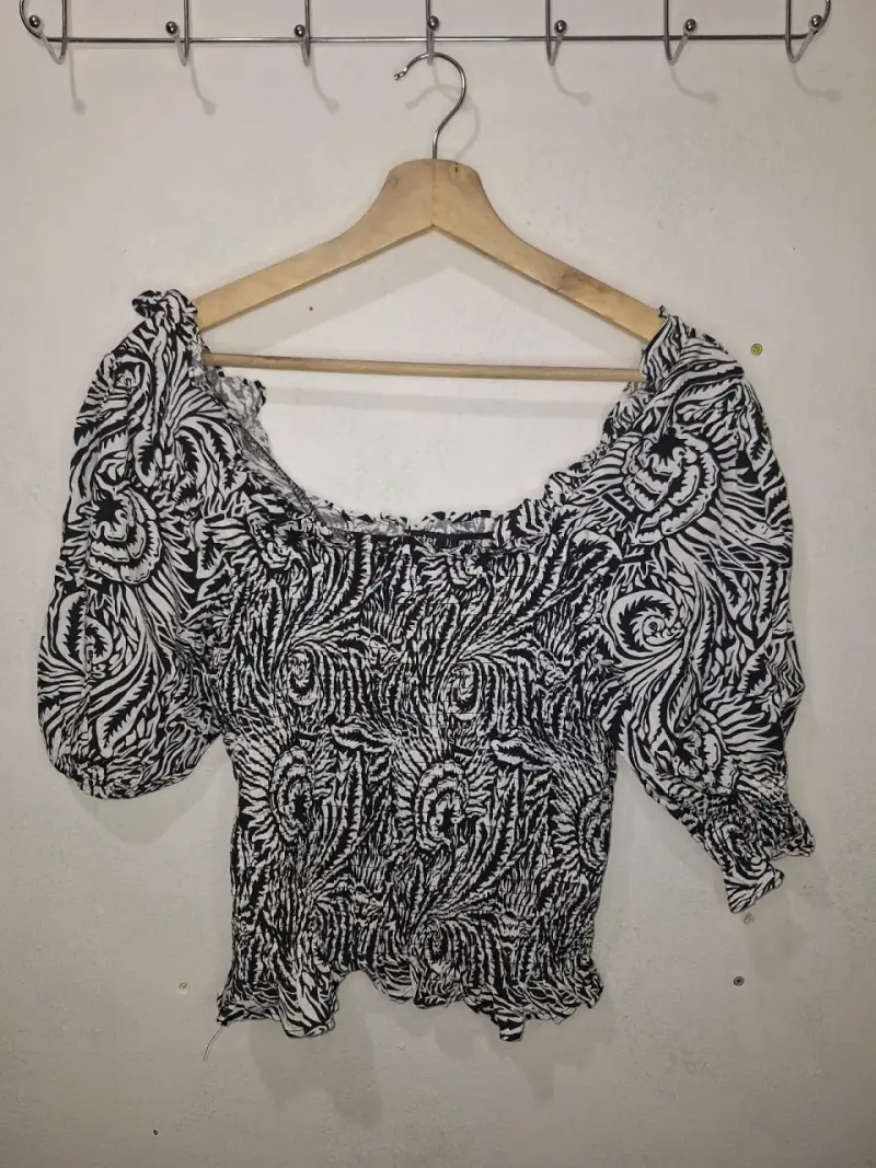 Blusa estampada Cluster XL - 2