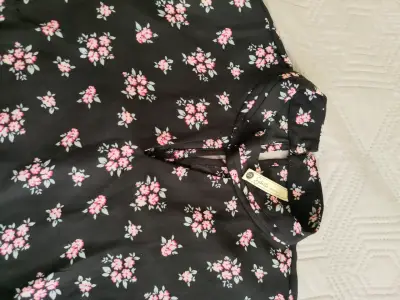 Blusa floral negra Sybilla Collection - miniatura 2