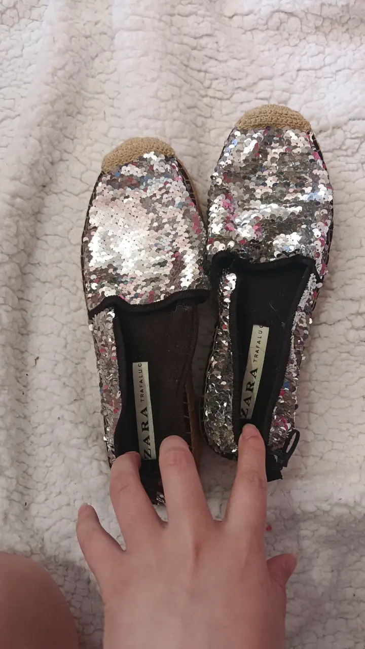 Zapatos de lentejuelas plateadas Zara - 4