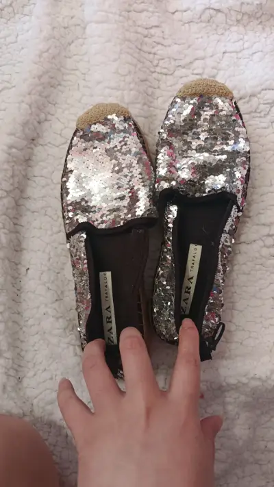 Zapatos de lentejuelas plateadas Zara - miniatura 4