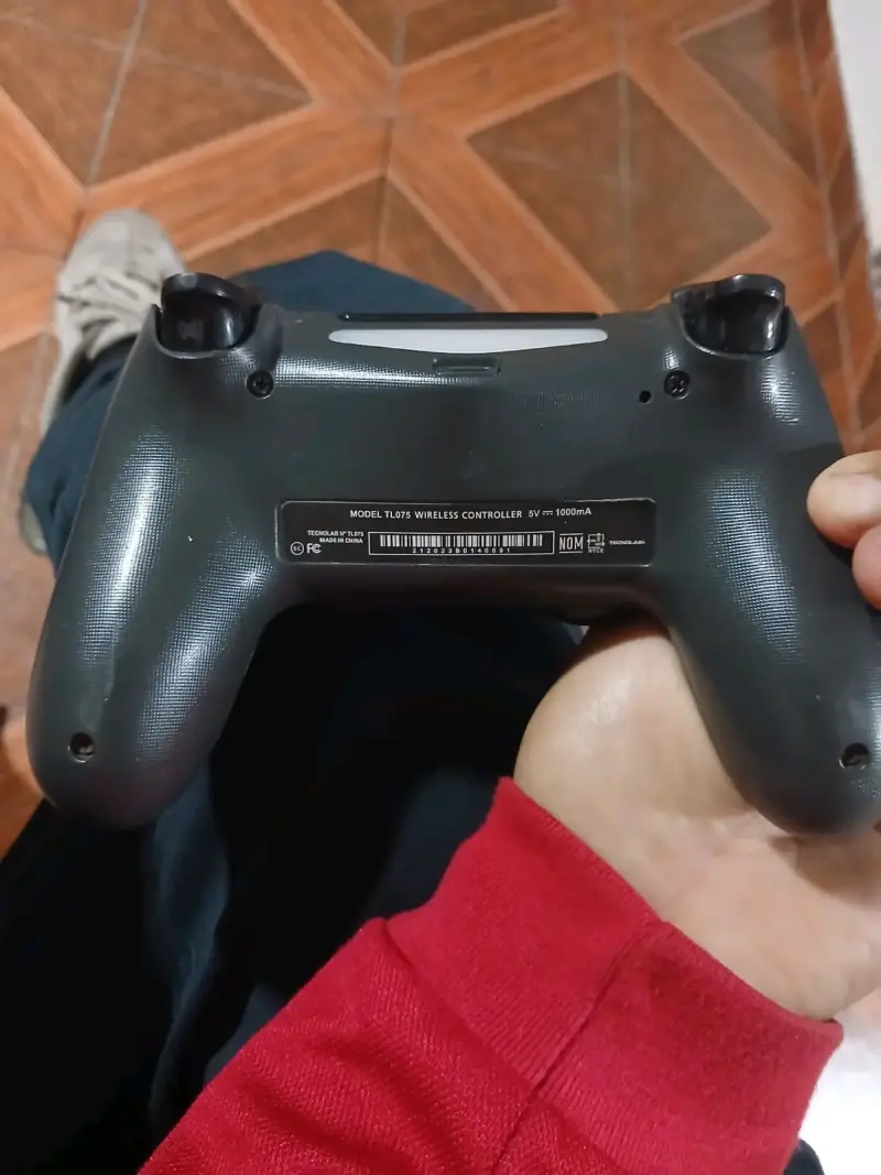 Control inalámbrico Tecnolab para PS4 - 2