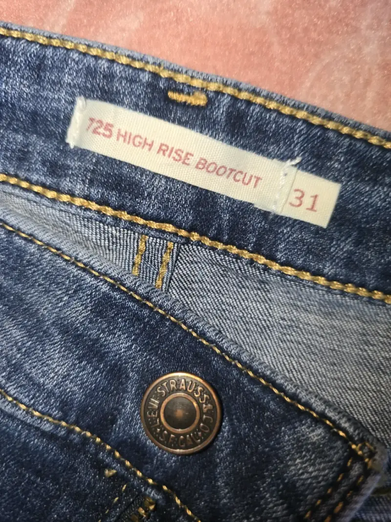 Jeans Levi's 725 High Rise Bootcut Mujer talla 40 - 4