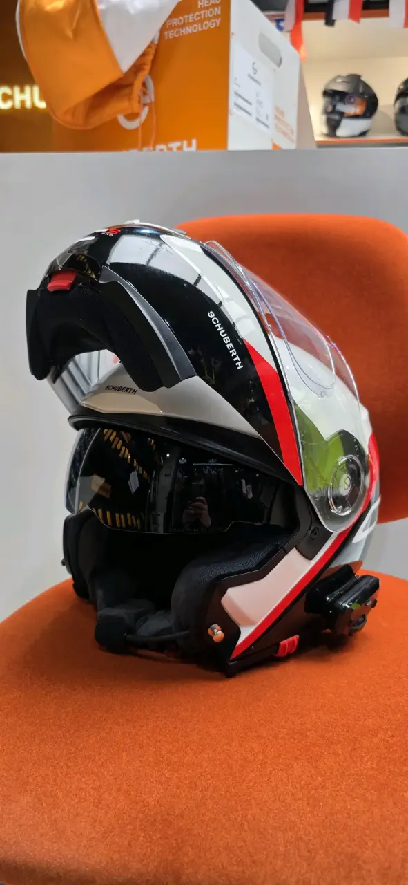 Casco Schuberth C3 Pro con intercomunicador F4+ - 6